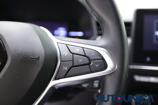 RENAULT Clio SCE 65 CV 5 PORTE EVOLUTION FARI LED NEOPATENTATI
