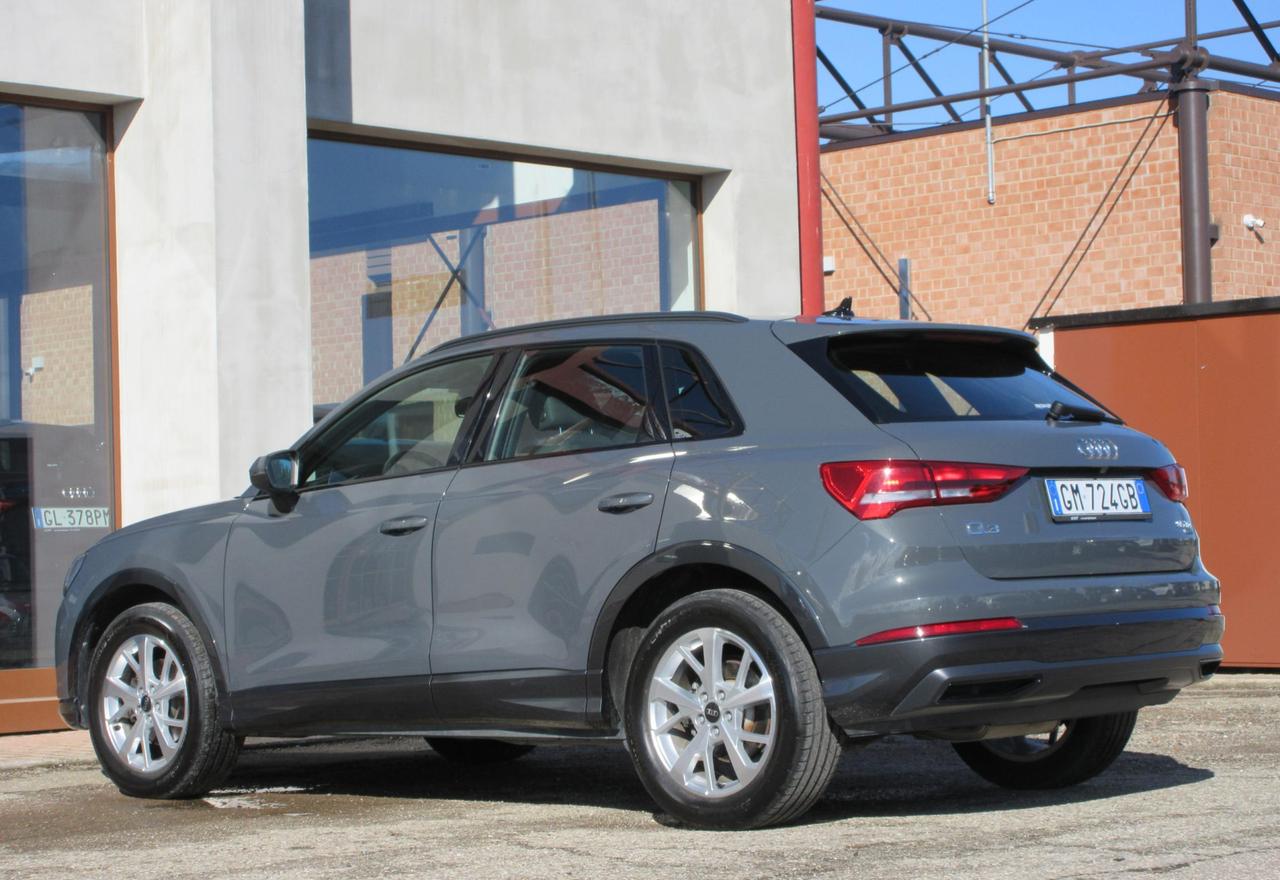 Audi Q3 35 2.0 tdi Business Advanced quattro s-tronic