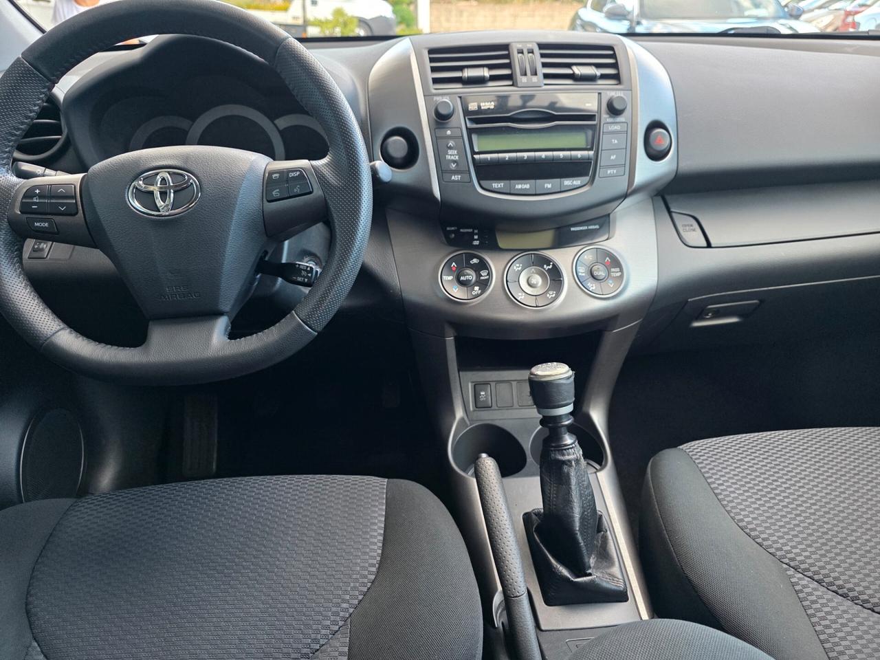 Toyota RAV4 Crossover 2.2 D-4D 150 CV Lounge 2wd