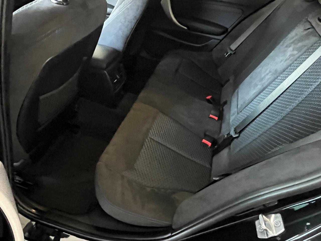 Bmw 118 118d 5p. Msport