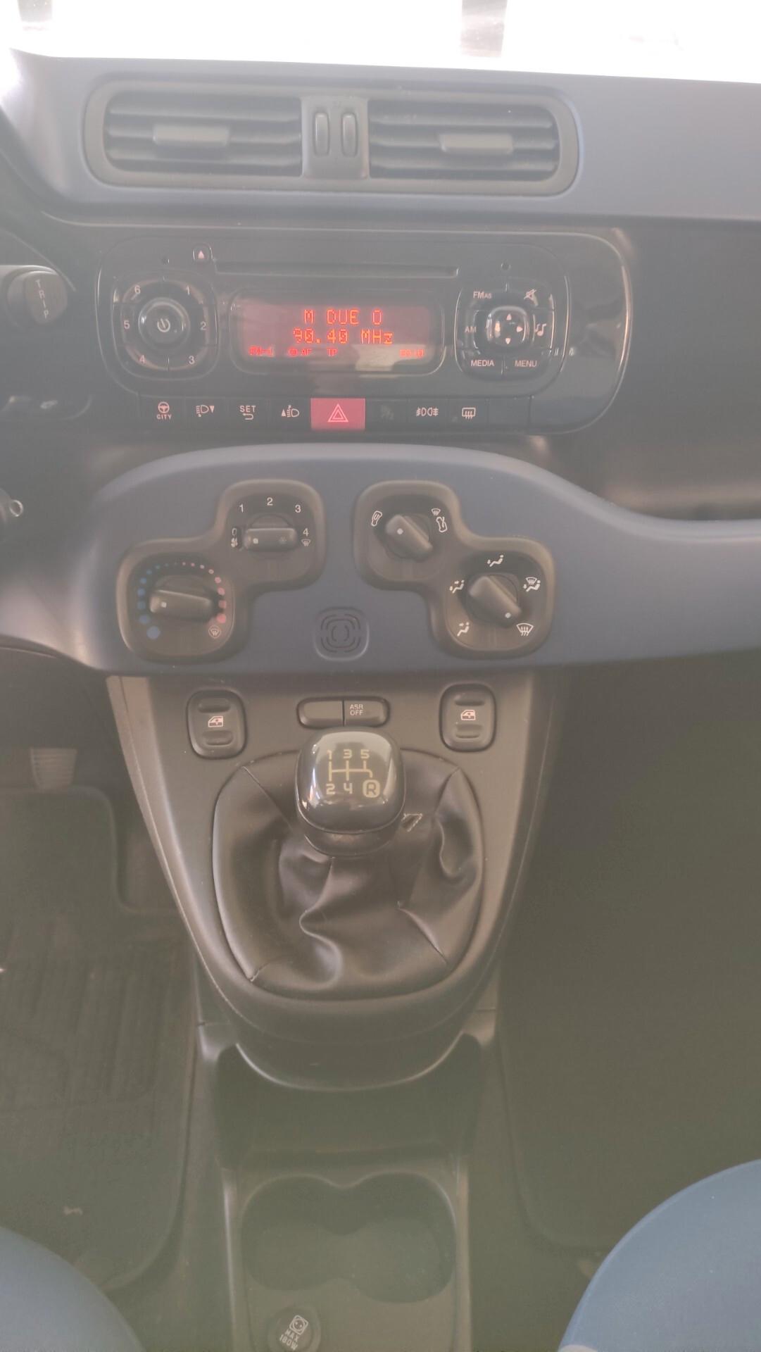 Fiat Panda 1.2 Lounge NEOPATENTATI - 2016