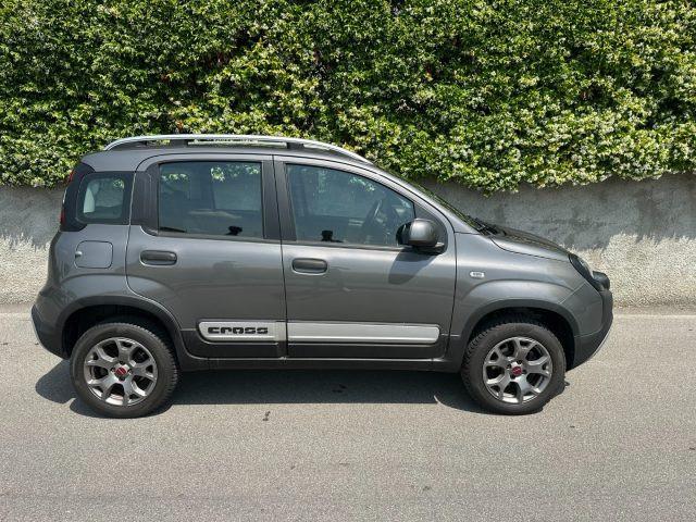 FIAT Panda CROSS 0.9 TwinAir Turbo S&S 4x4 5 POSTI