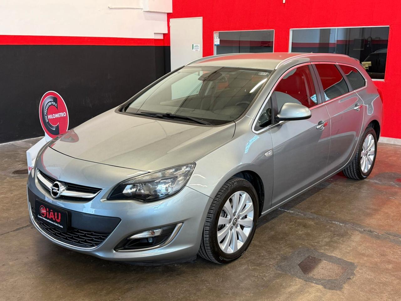 Opel Astra 1.7 CDTI 130CV Sports Tourer Cosmo