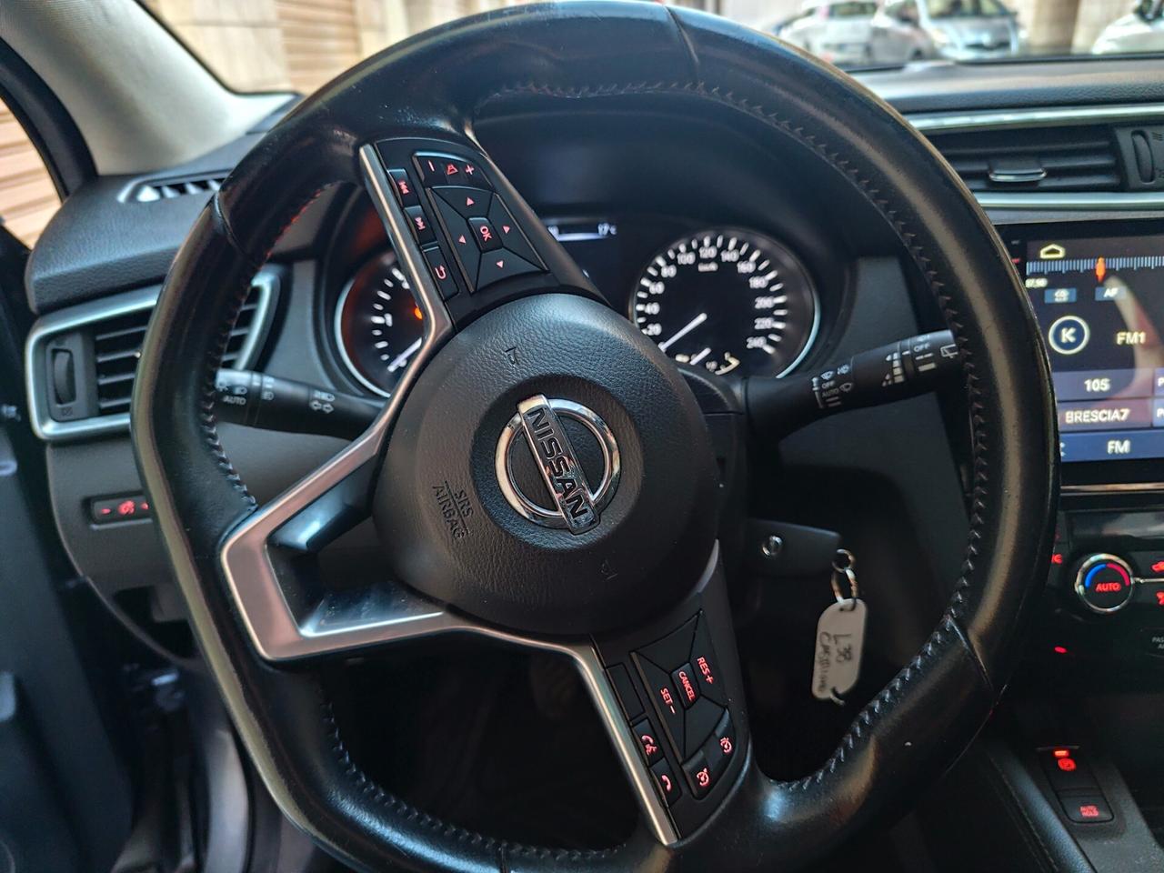 Nissan Qashqai 1.5 dCi Tekna Navi Retroc Carplay Sensori