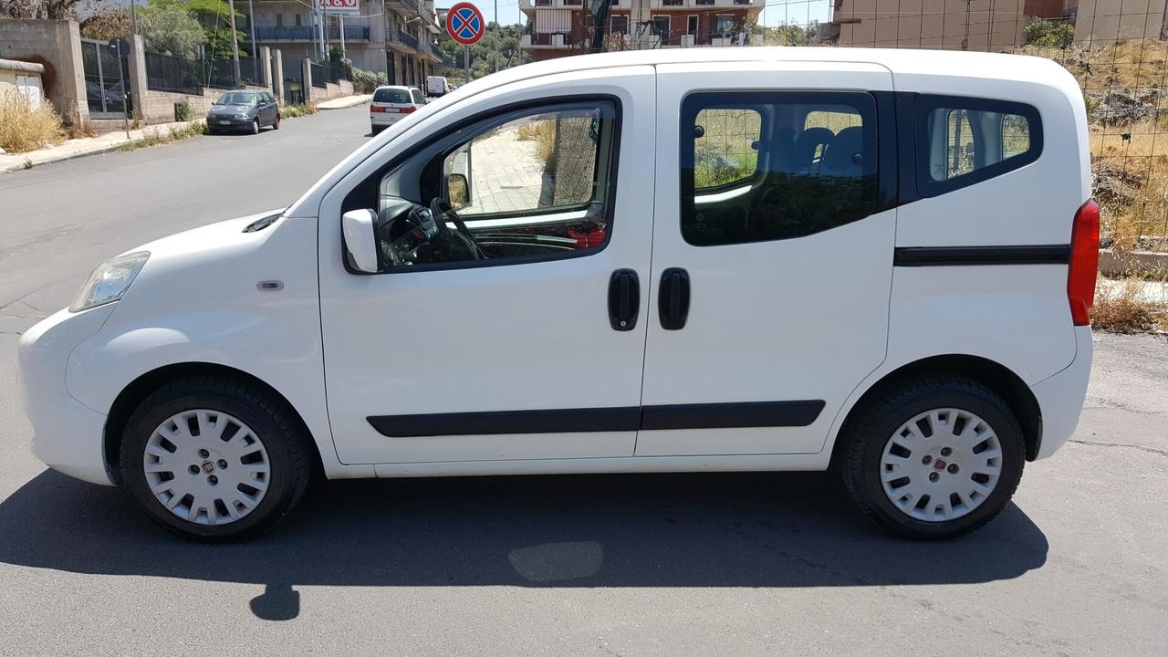 Fiat Qubo 1.3 MJT 75 CV Trekking