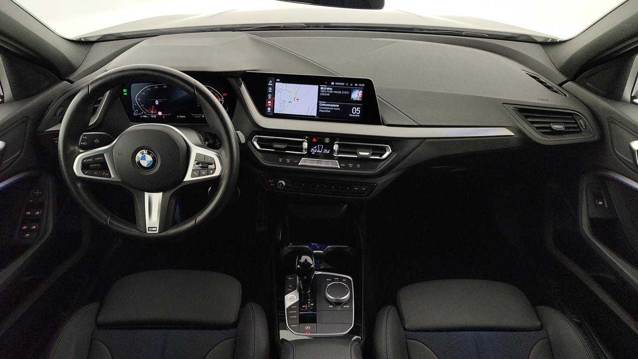 BMW Serie 1 F40 - 118d Msport auto