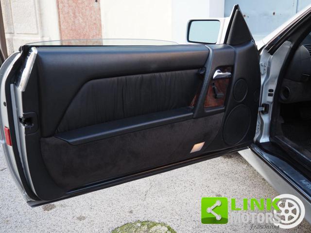 MERCEDES-BENZ SL 300 SL-24 cat