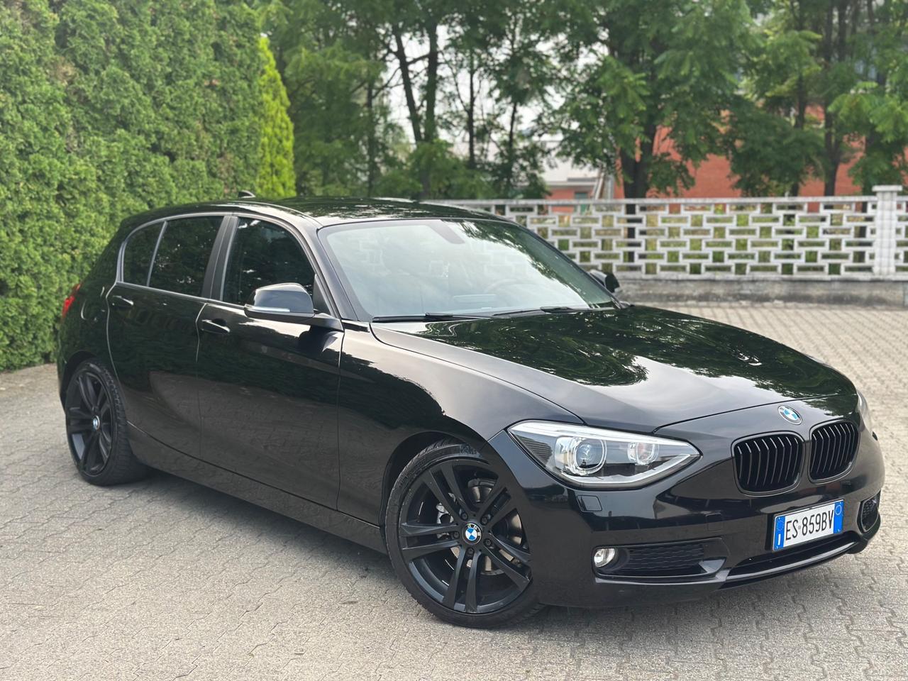 Bmw 116 116d 5p. Urban