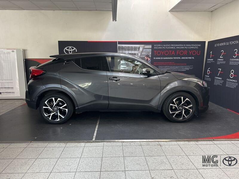 Toyota C-HR 1.8 Hybrid E-CVT Trend