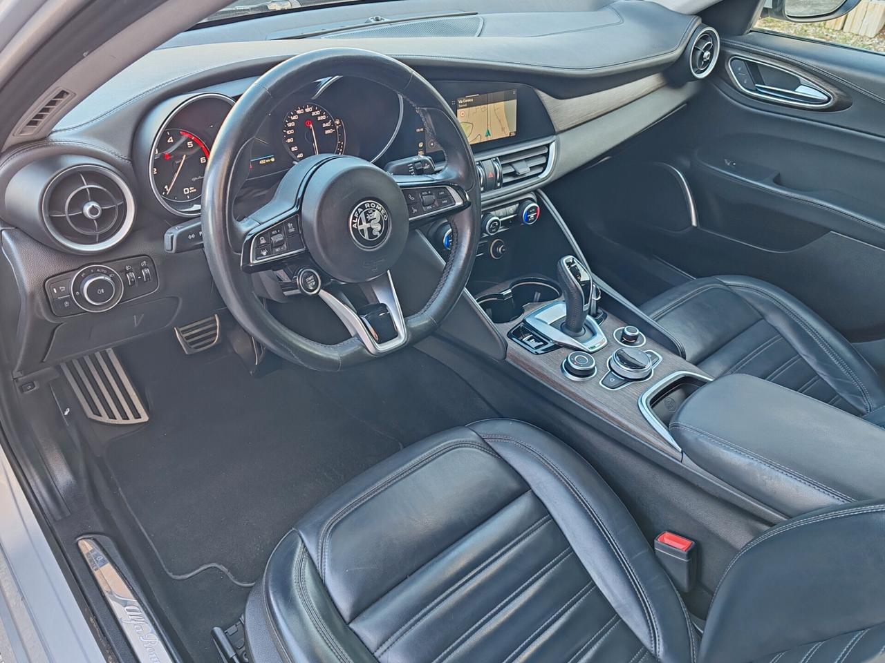 Alfa Romeo Giulia 2.2 TD AT8 190cv Ti