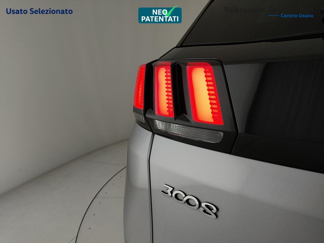 Peugeot 3008 1.5 bluehdi active s&s 130cv eat8
