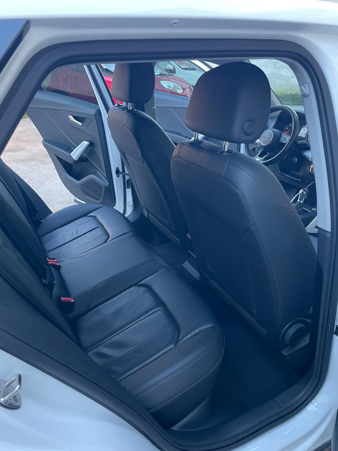 Audi Q2 1.6 TDI S tronic s line Edition Full optional dal nord Italia