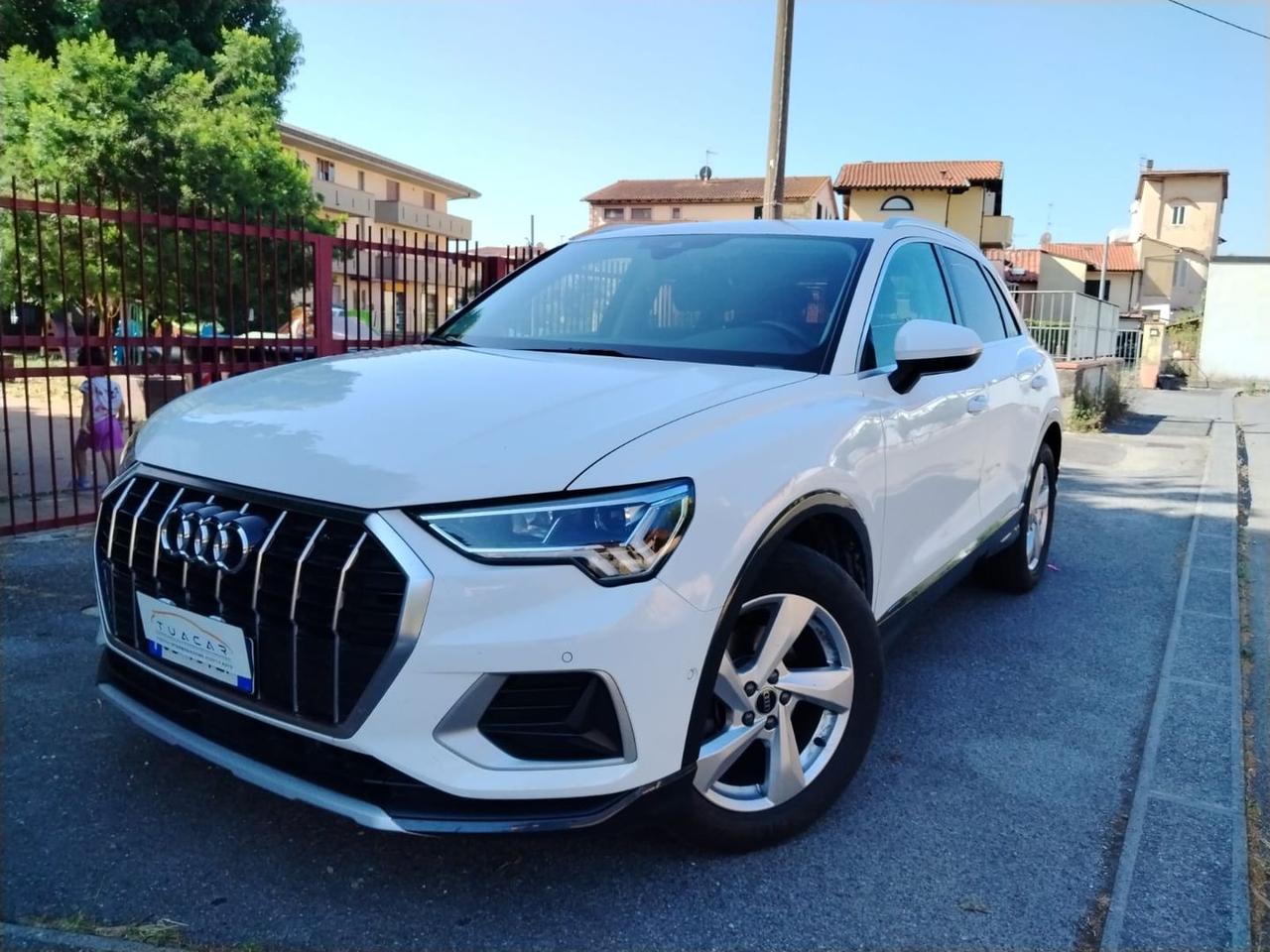 Audi Q3 S Line 2.0 35 TDI #5885