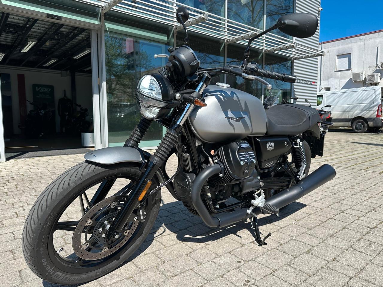 Moto Guzzi V7 IV STONE 850 E5