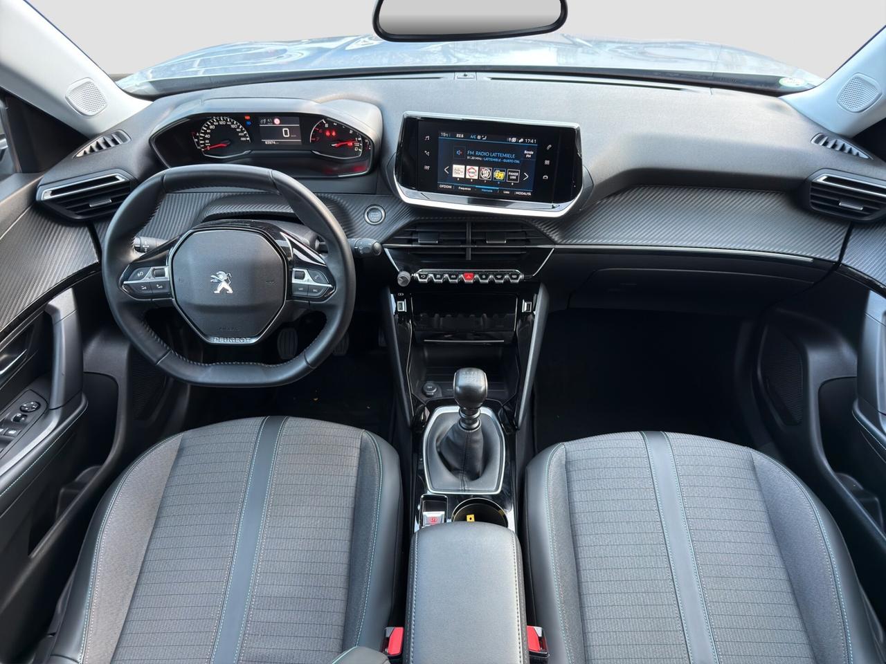 Peugeot 2008 PureTech 130 S&S Allure Pack