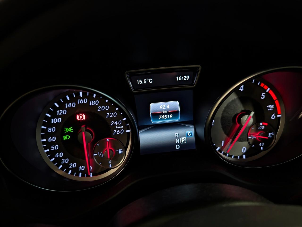 Mercedes-benz GLA 200 d Automatic Premium IN ARRIVO