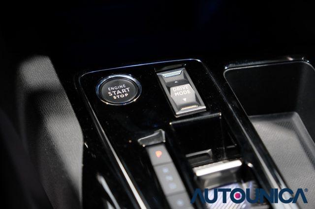 PEUGEOT 3008 HYBRID 300 E-EAT8 ALLURE PACK FULL LED