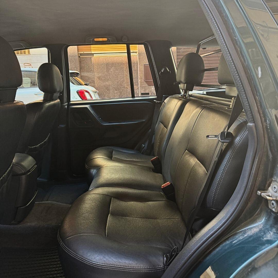 Jeep Grand Cherokee 3.1 cat Laredo LX