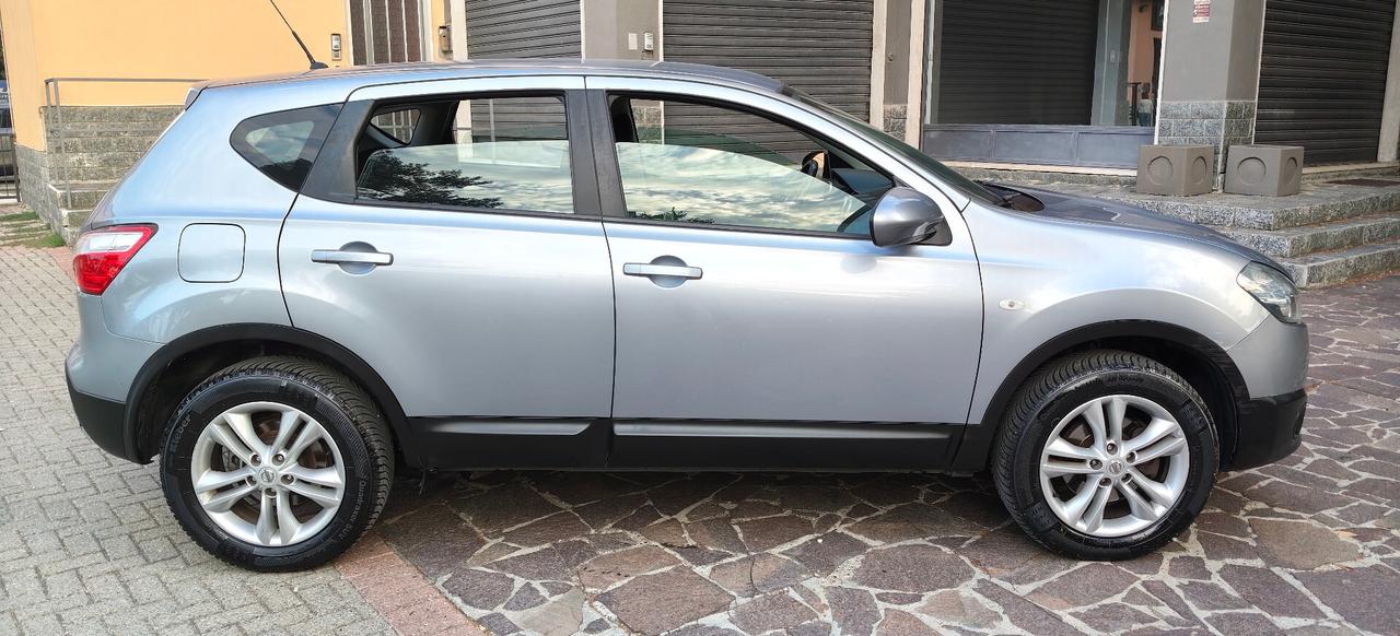 Nissan Qashqai 1.5 dCi DPF Tekna