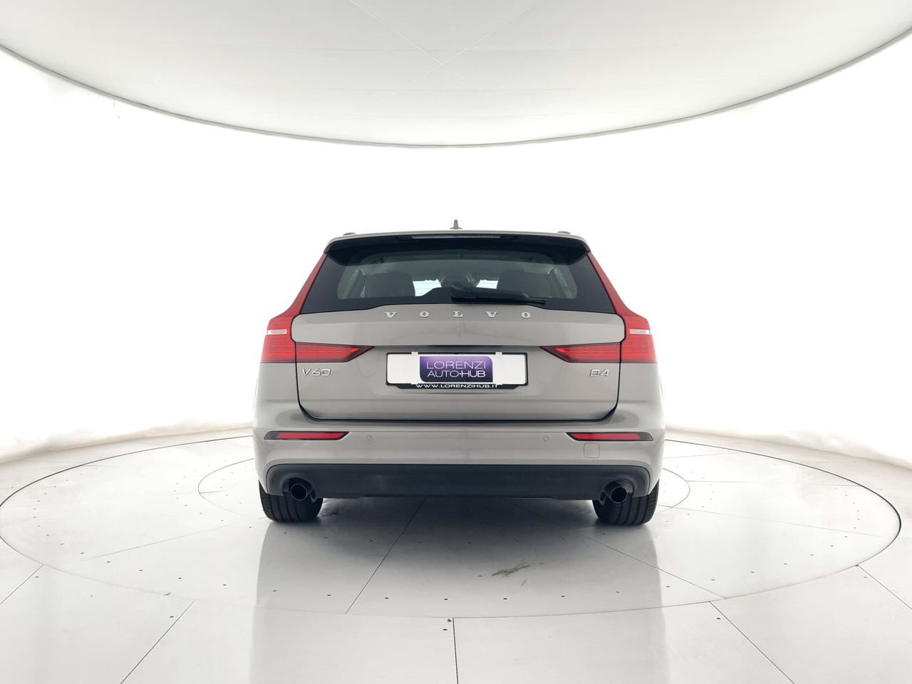 VOLVO V60 2.0 b4 Momentum Business auto NEOPATENTATI+C17"