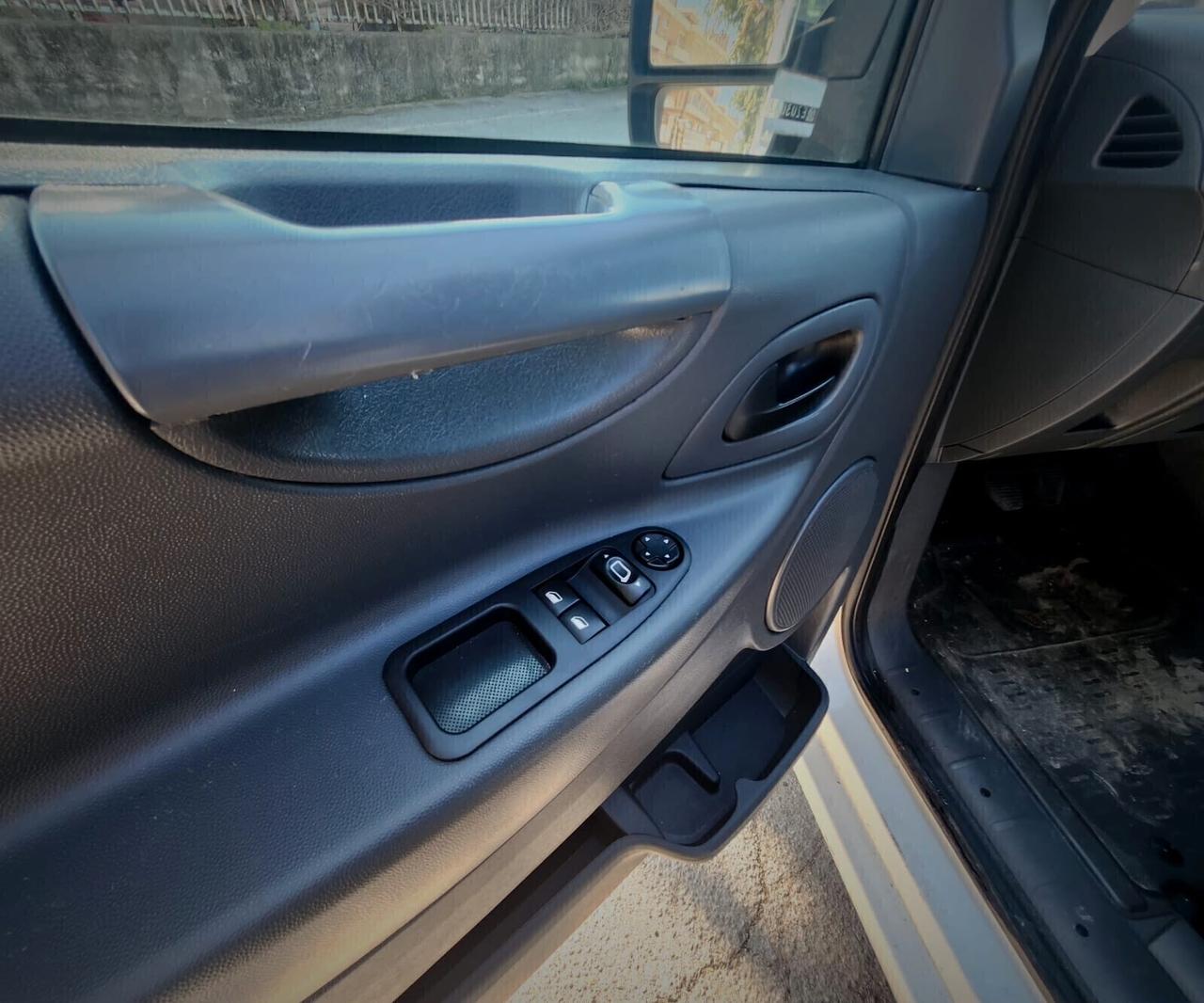 PEUGEOT EXPERT FURGONE 3POSTI 2.0 HDI 136CV MY2015