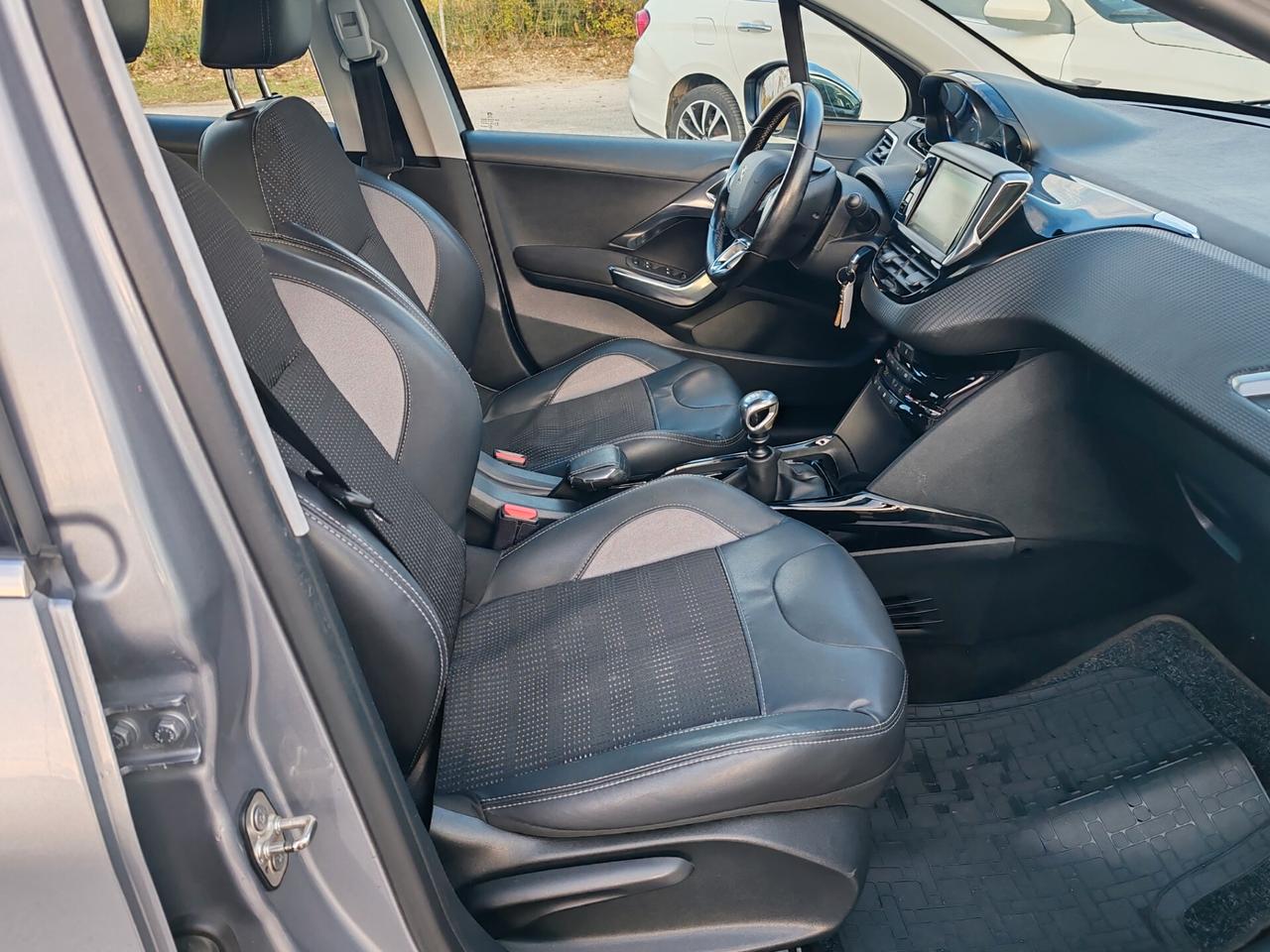 Peugeot 2008 1.6 Hdi Allure