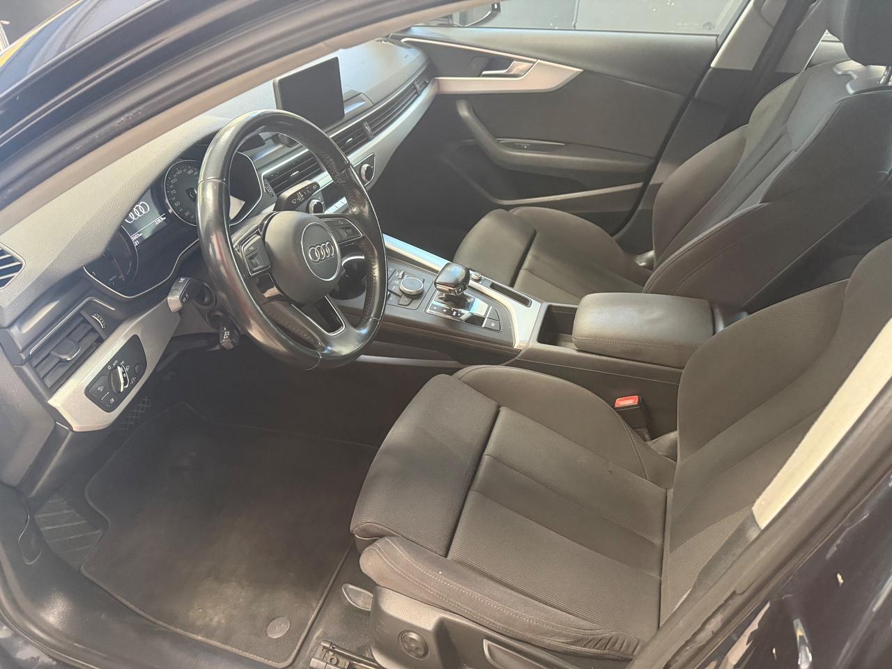 Audi A4 2.0 TDI 190 CV ultra S tronic Business Sport