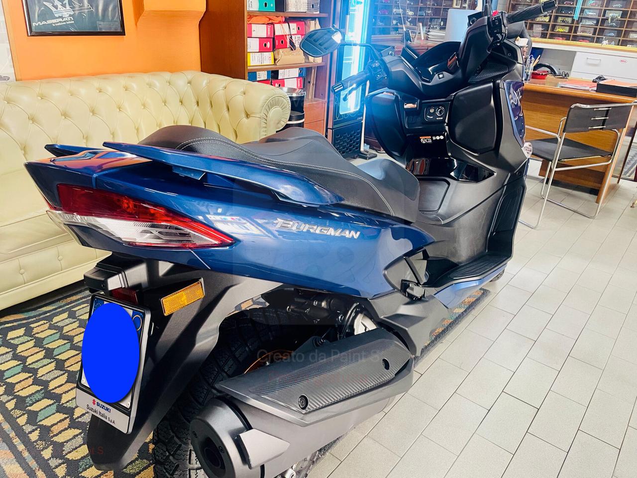 Suzuki Burgman 400 cerchi oro
