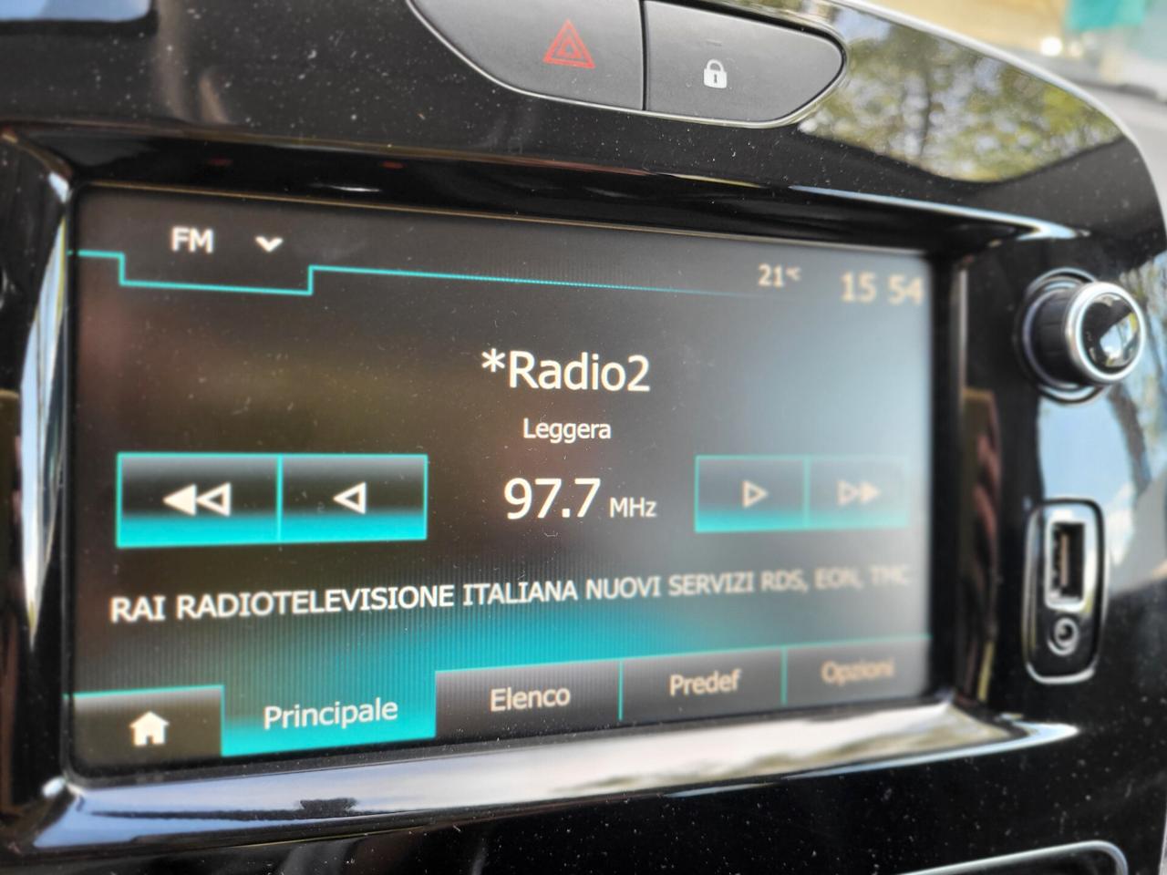 RENAULT CLIO 1,5 dCi-KM 71000-NAVI-2 REVISIONI