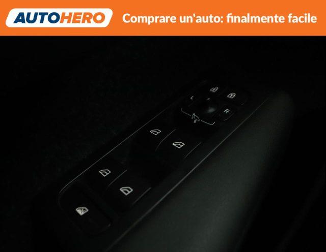 VOLVO XC40 T5 AWD Geartronic R-design