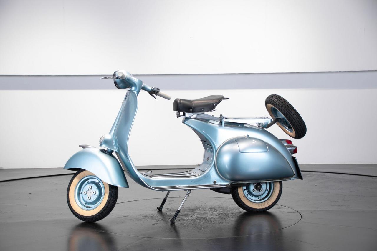 Piaggio Vespa 150 VB1
