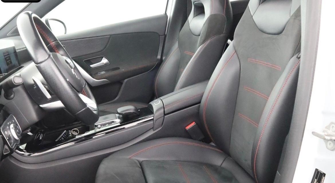 Mercedes-benz A 180d Automatic Premium AMG Line