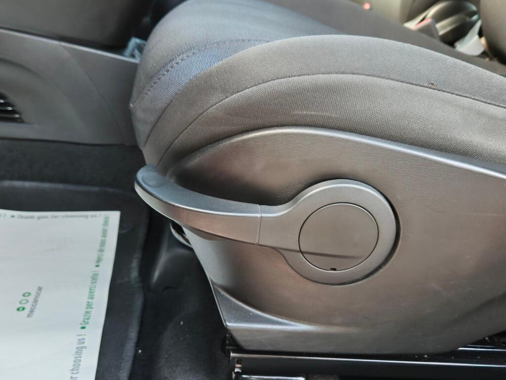 Lancia Ypsilon 1.0 5 porte Hybrid GOLD