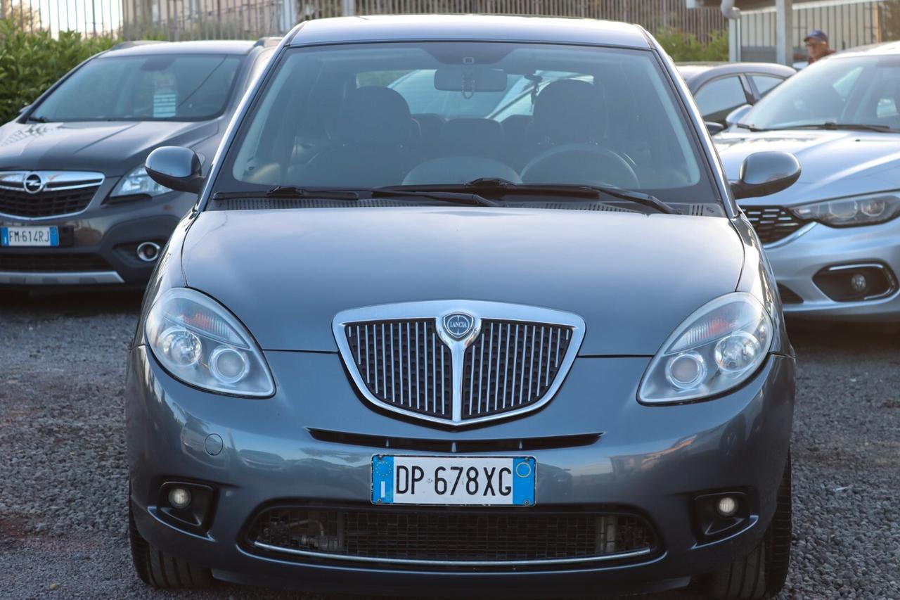Lancia Ypsilon 1.2 Modamilano