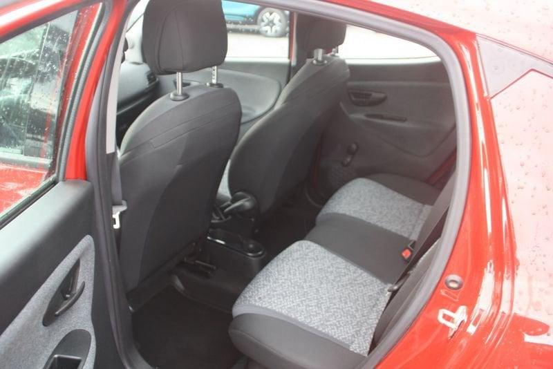 Lancia Ypsilon 1.0 FireFly 70cv Hybrid Silver