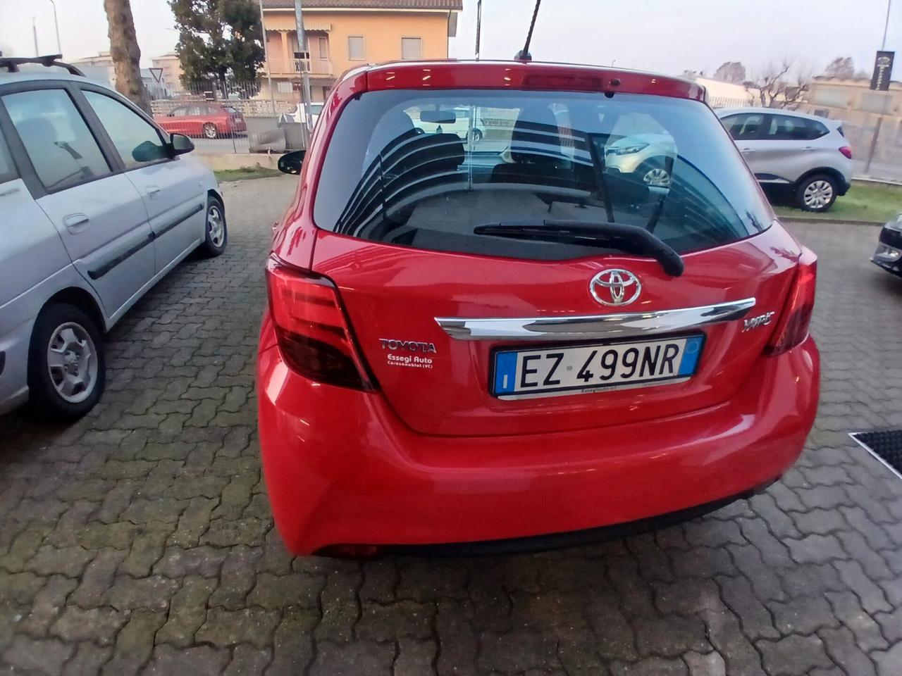 Toyota Yaris 1.4 D-4D 5 porte Lounge