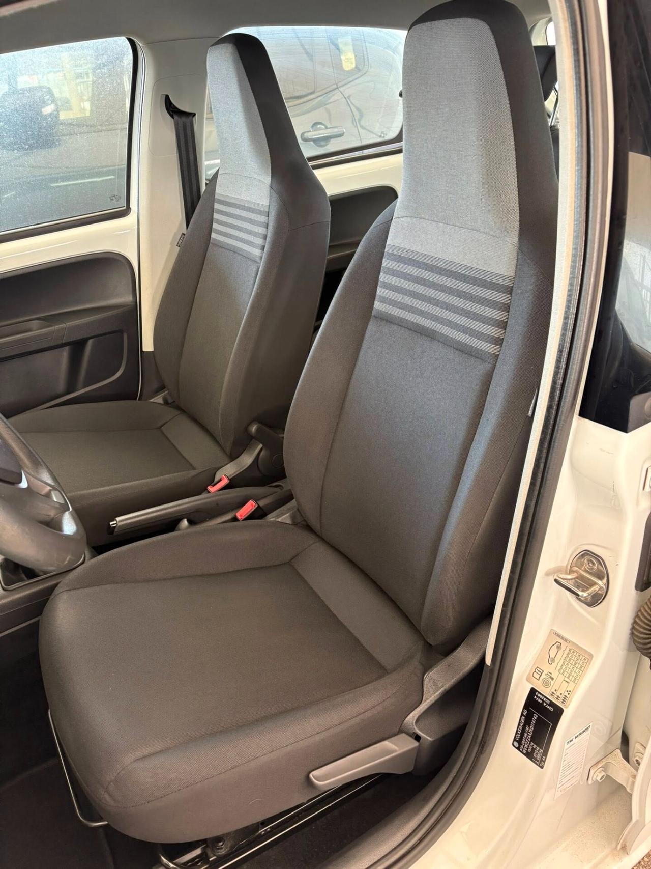 Volkswagen up! 1.0 5p. move uniprò Full