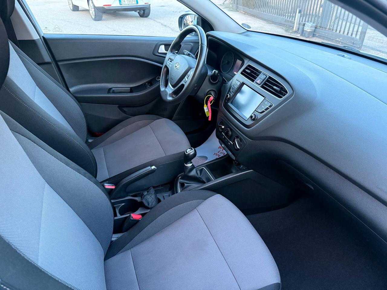 Hyundai i20 1.2 5 porte Econext Connectline