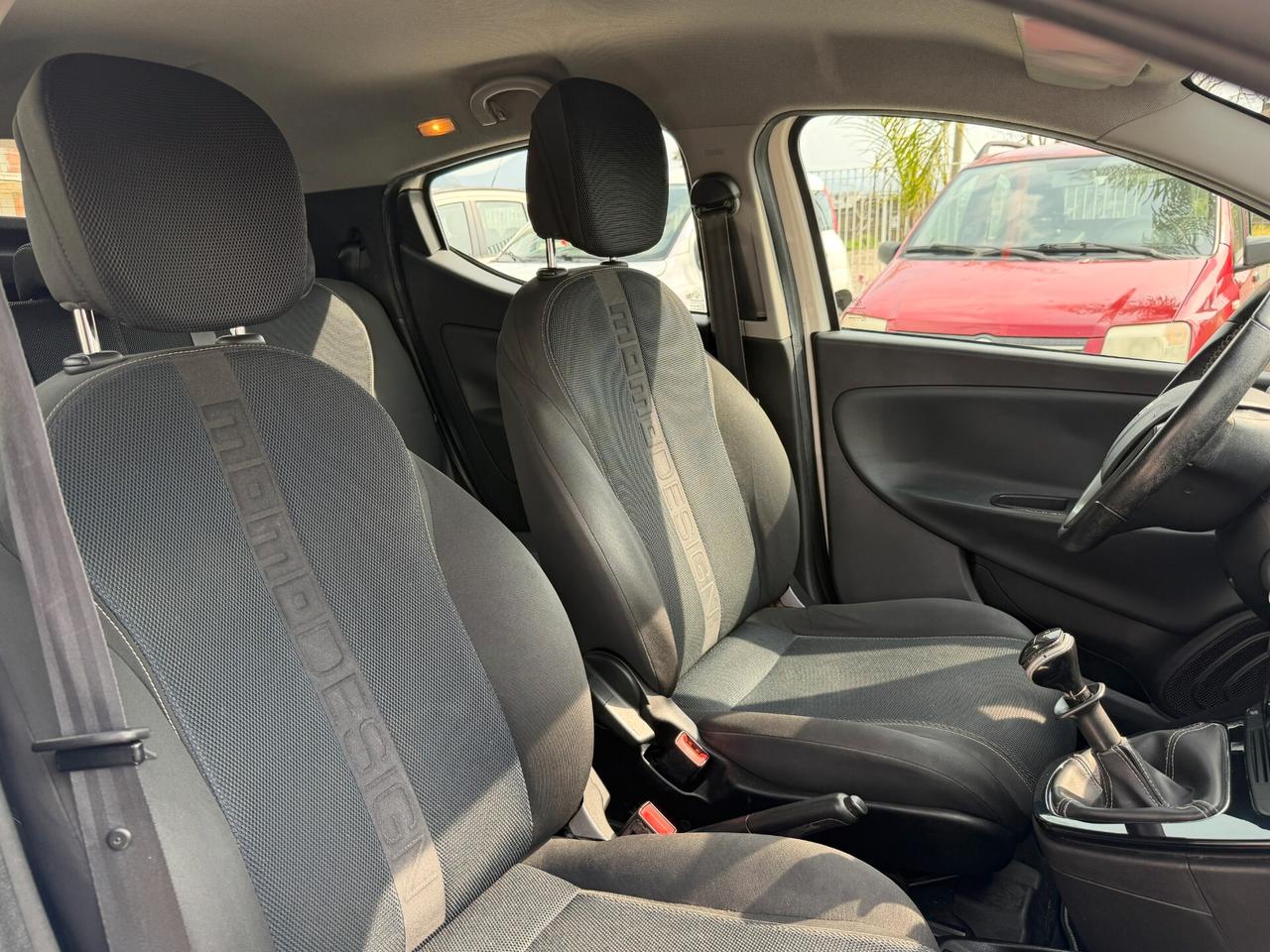 LANCIA YPSILON S MOMODESIGN 2014 1.2 BENZINA 69 CV