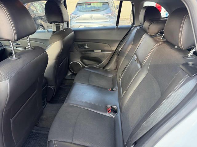 CHEVROLET Cruze 1.7 Diesel Station Wagon Start/Stop LTZ