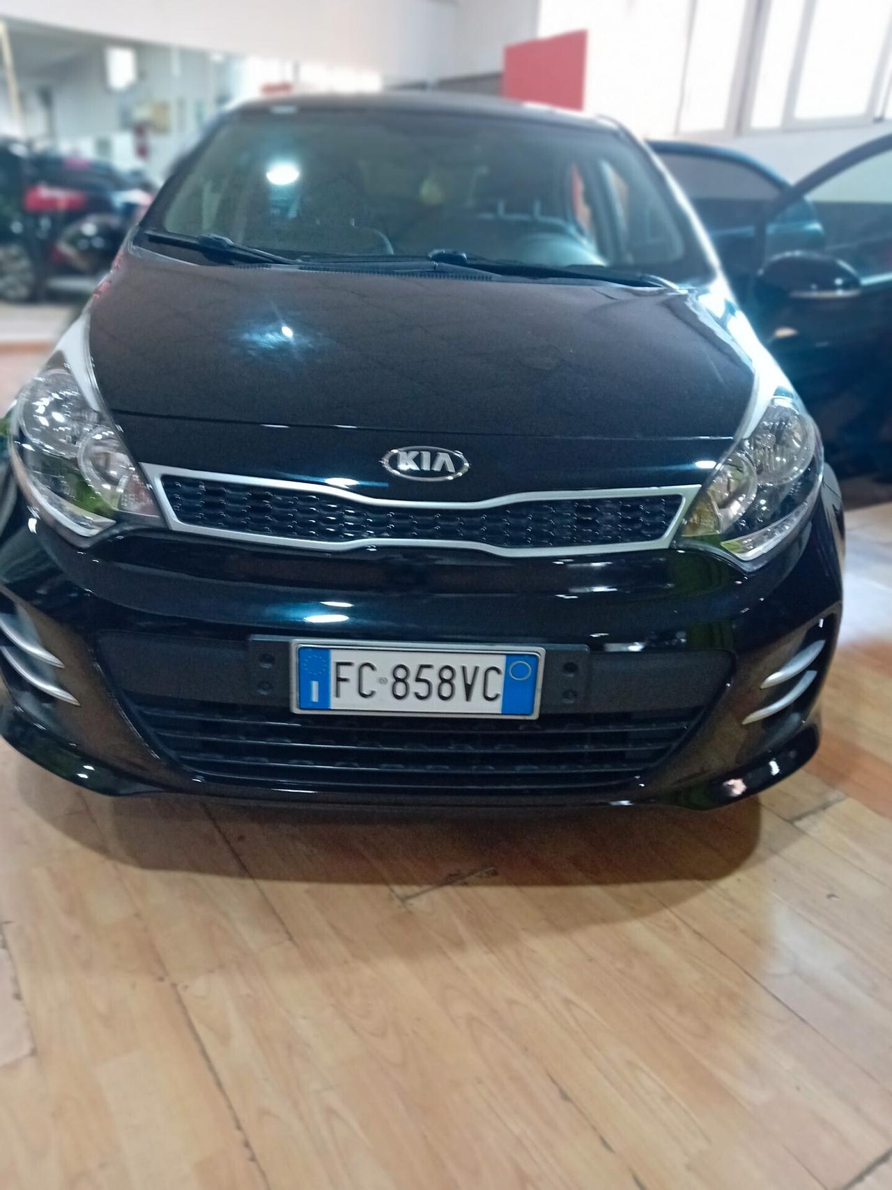Kia Rio 1.2 CVVT 5p. Cool