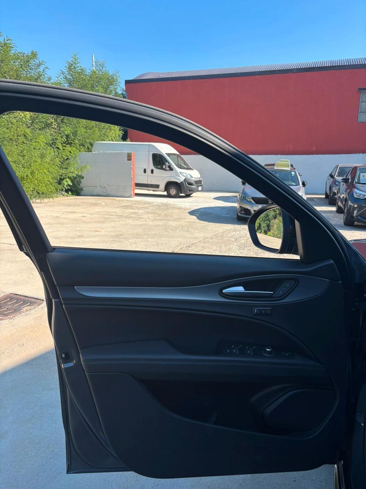 Alfa Romeo Stelvio 2.2 Turbodiesel 210 CV AT8 Q4 Veloce