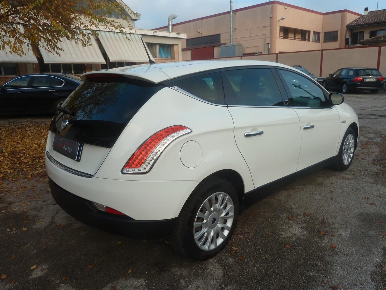 Lancia Delta 1.6 MJT DPF Argento