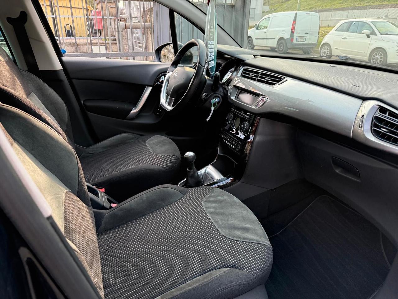 Citroen C3 1.6 HDi ExclusivSTYLE TETTO PANORAMICO