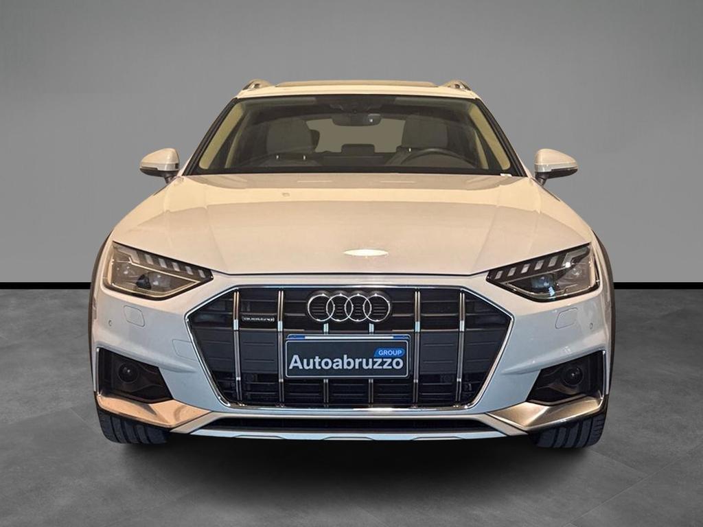 Audi A4 Allroad 40 2.0 TDI mHEV Identity Contrast Quattro S tronic