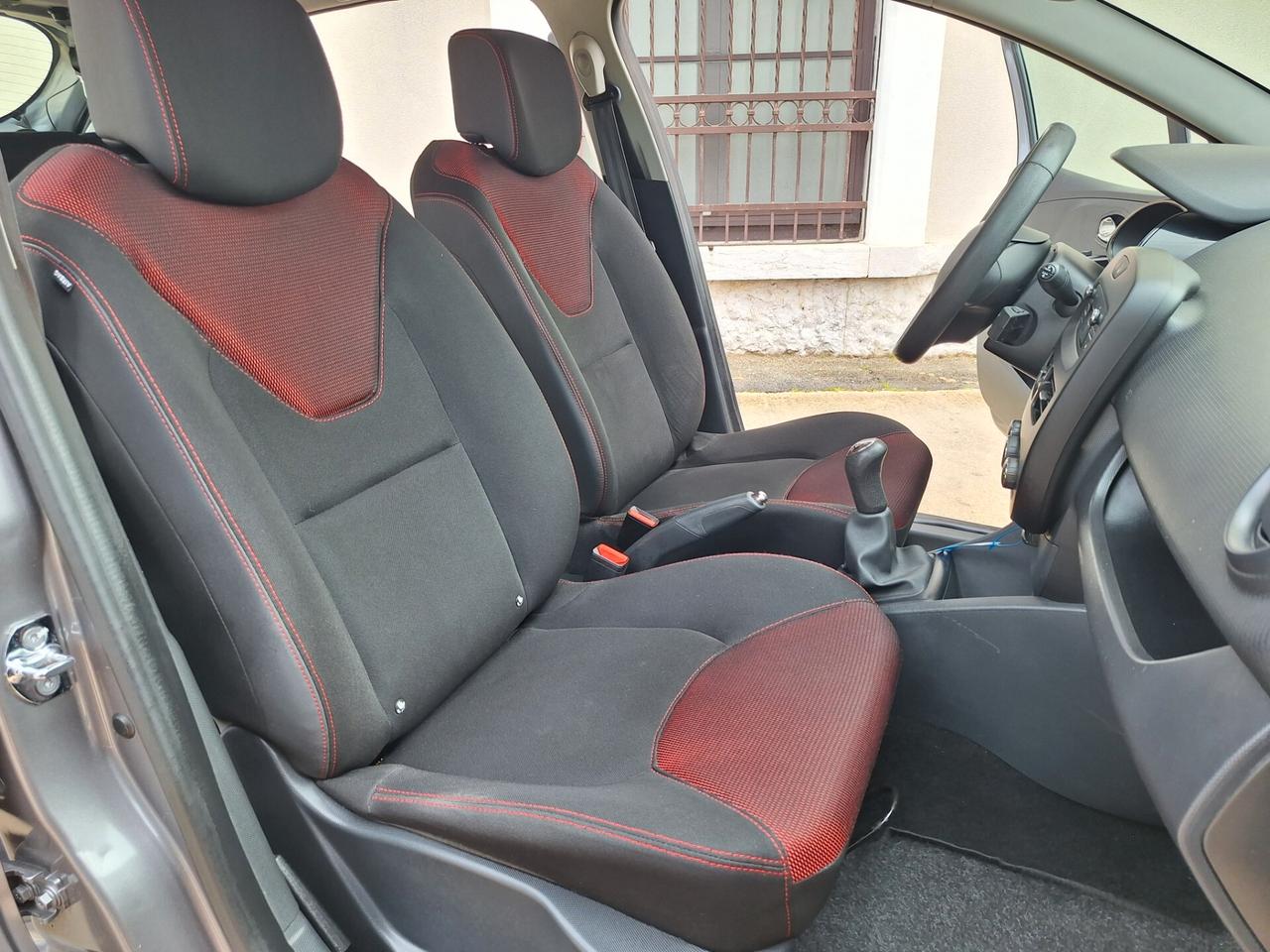 Renault Clio 1.2 BENZINA 5 porte "PERFETTA"