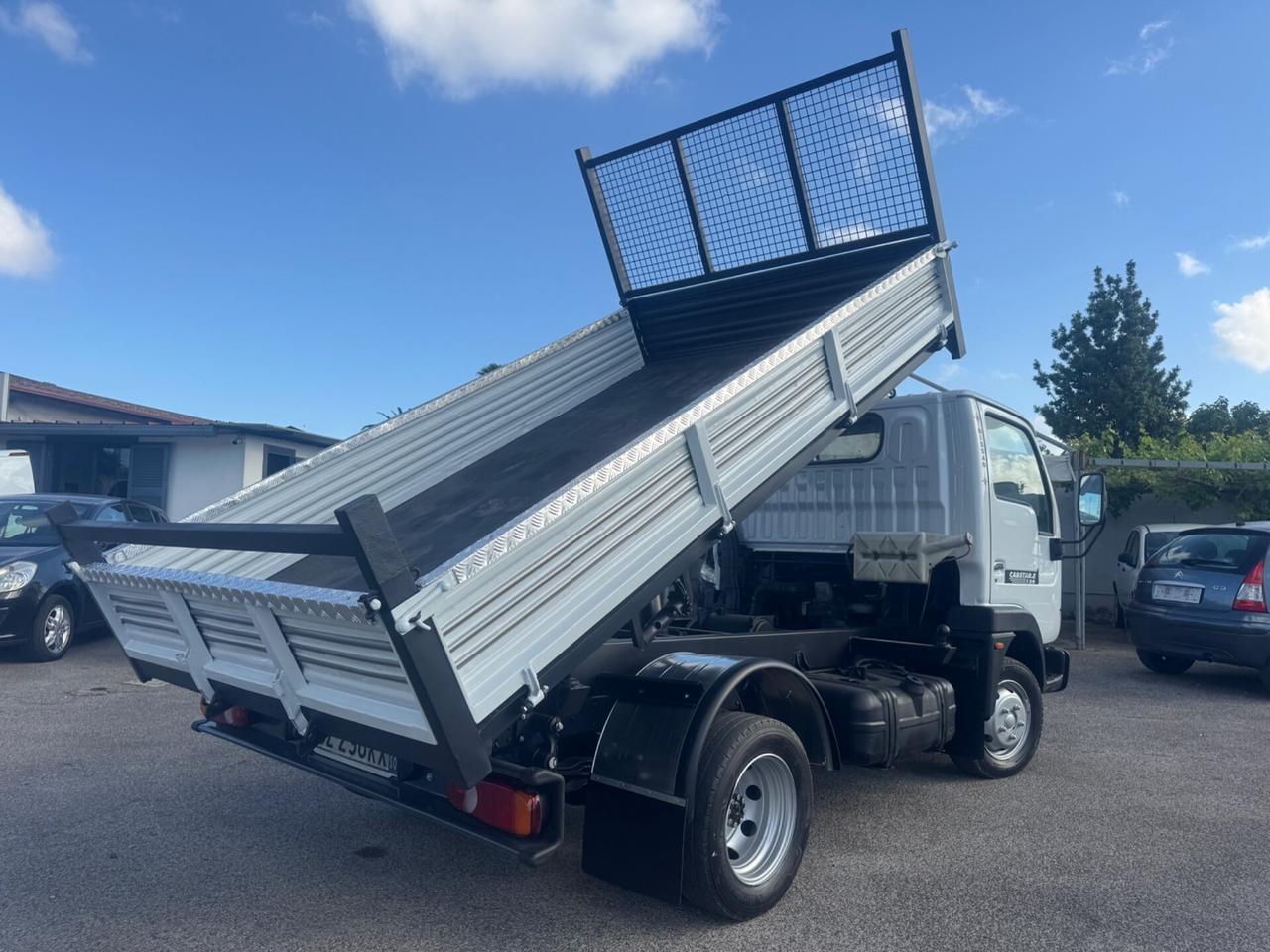 Nissan Cabstar 3.0 TDI Ribaltabile Trilaterale