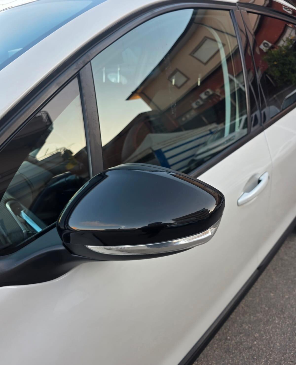 Peugeot 208 BlueHDi 100 5 porte GT Line