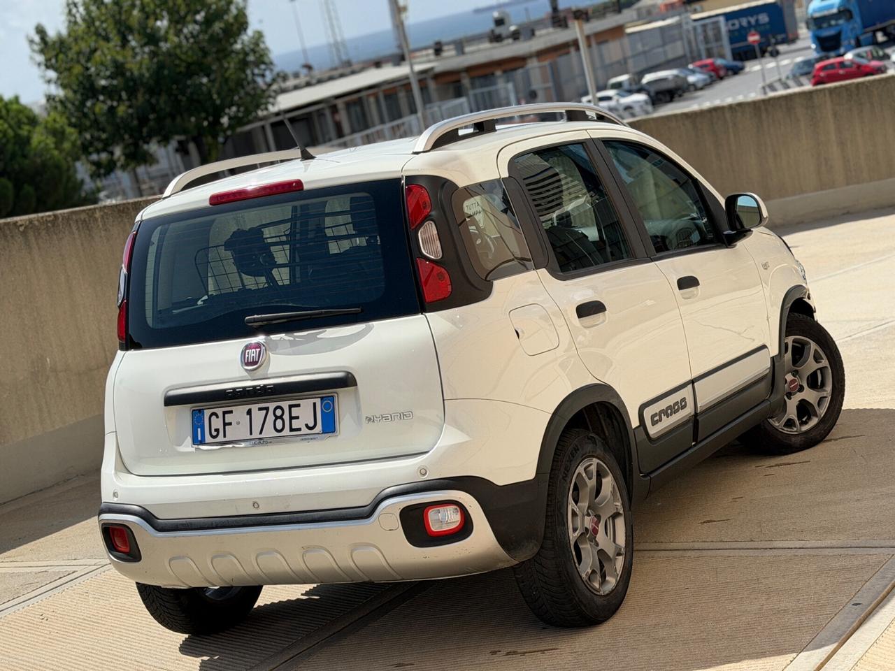 Fiat Panda 1.0 FireFly S&S Hybrid City Cross 2021