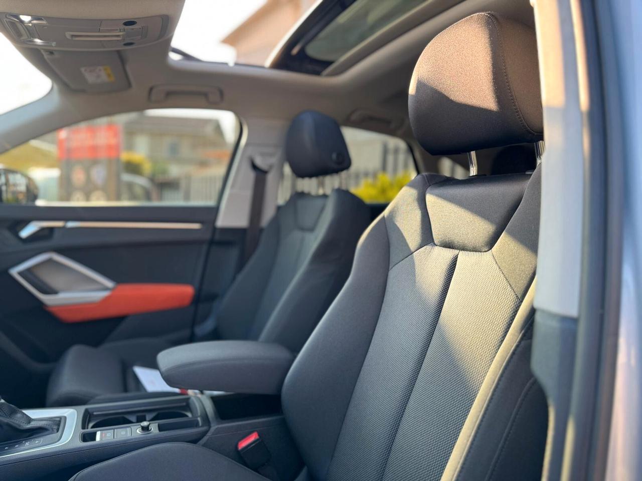 Audi Q3 35 TDI quattro S tronic Business Advanced TETTO